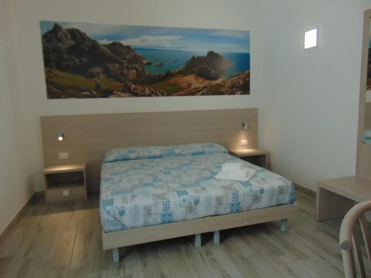Hotel Mio & Tuyo Santa Teresa Gallura 0*,  Italia